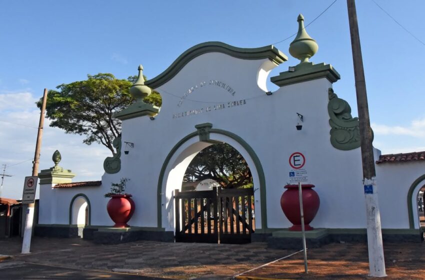  Recinto recebe edição do projeto Tradição e Cultura com música e Folia de Reis