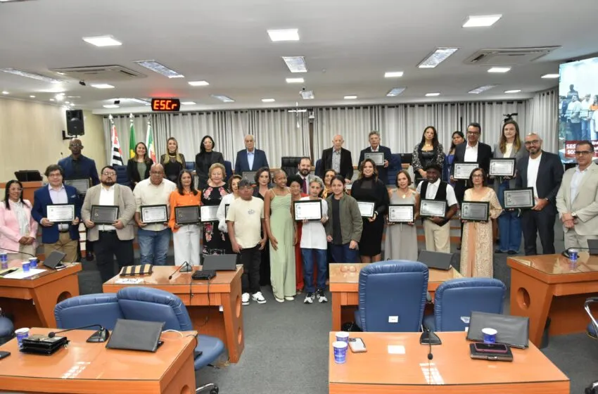  Câmara de Barretos entrega Diploma “Adonias Garcia” e reconhece nomes ligados à cultura e à comunicação da cidade