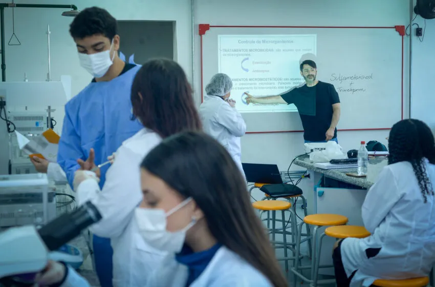  Seduc-SP abre processo seletivo para professores do Ensino Médio Técnico com atuação prevista a partir de 2027
