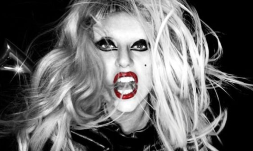  Lady Gaga transformou “Born This Way” em um manifesto de orgulho e autoaceitação