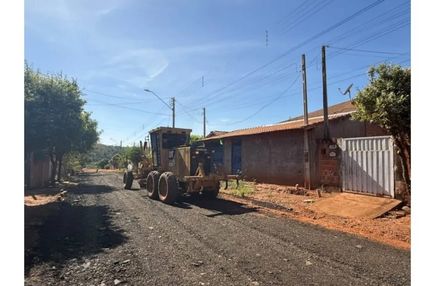  Aplicação de fresa asfáltica avança em ruas do Distrito de Ibitu