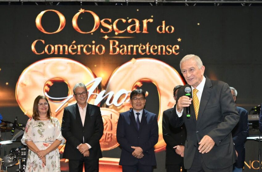  Jantar da ACIB e Sincomercio homenageia empresários e celebra os 90 anos da entidade