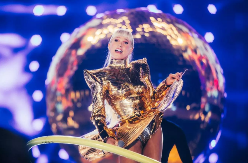  Planeta Xuxa atravessa gerações e ganha nova versão com DJ Dennis